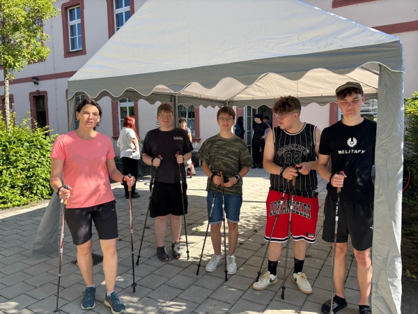 Ernährungs- und Bewegungstag001.jpg